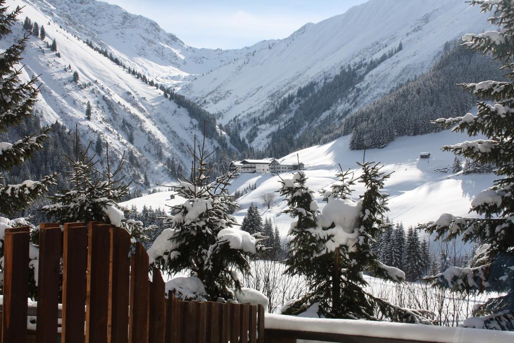 Wiesenhof Berwang Esterno foto