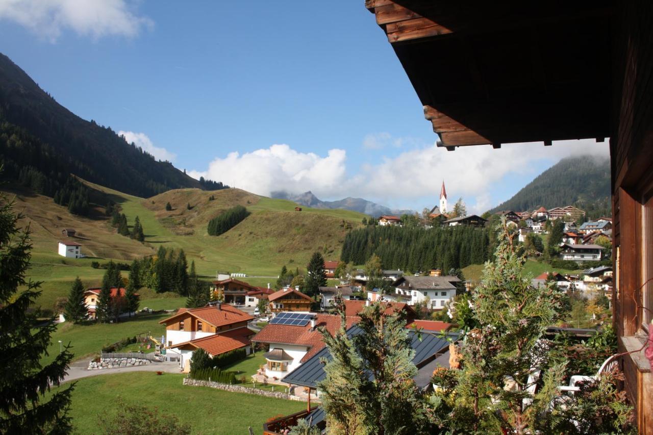Wiesenhof Berwang Esterno foto